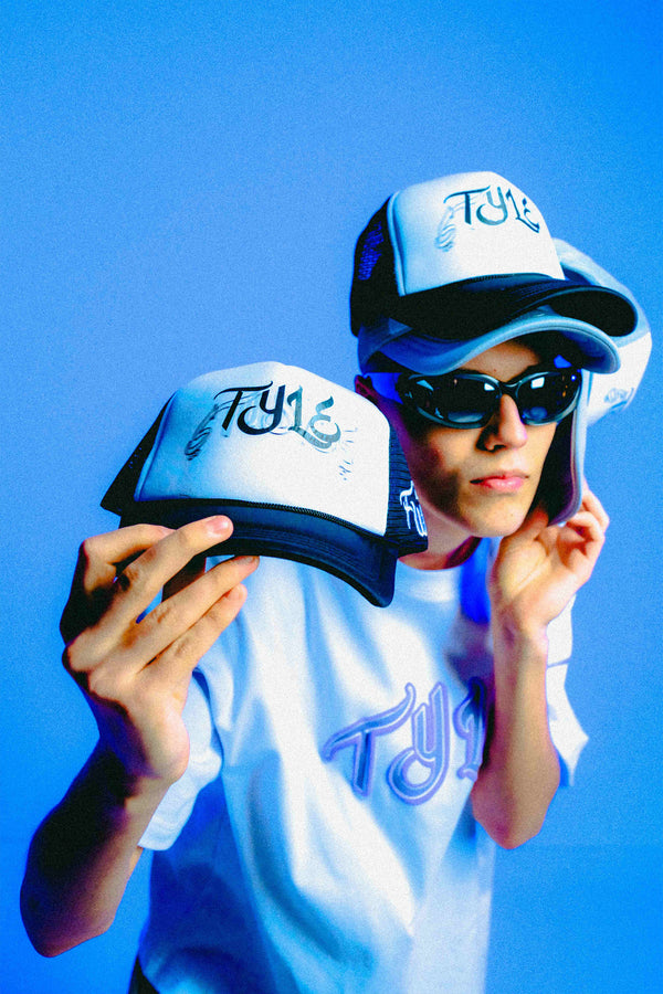 TRUCKER HAT